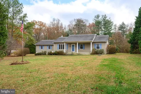 24029 Meadows Dr, Ridgely, MD 21660