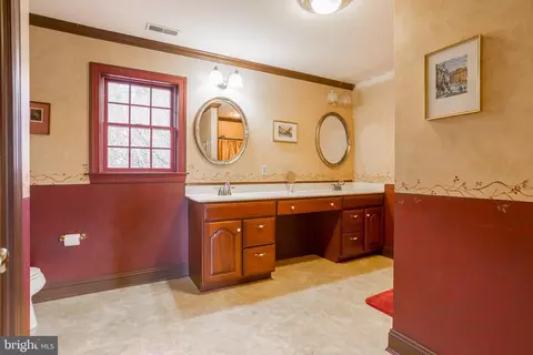Bath - 7904 Clark Rd, Denton, MD 21629 photo 2 of 4