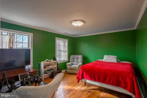 Bedroom - 7904 Clark Rd, Denton, MD 21629 photo 1 of 6