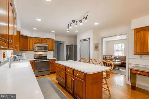 Kitchen - 7904 Clark Rd, Denton, MD 21629 photo 2 of 6