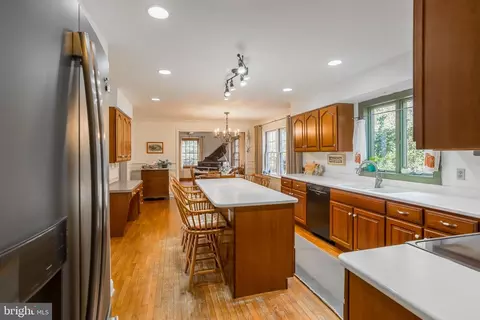 Kitchen - 7904 Clark Rd, Denton, MD 21629 photo 4 of 6