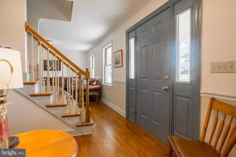 Entry Way - 7904 Clark Rd, Denton, MD 21629 photo 3 of 9