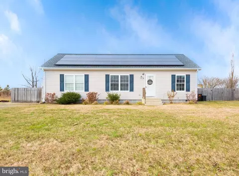 1 Oakview Ct, Ridgely, MD 21660