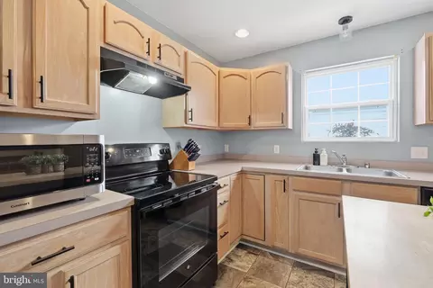 Kitchen - 1303 Fairfield Ct, Denton, MD 21629 photo 1 of 1