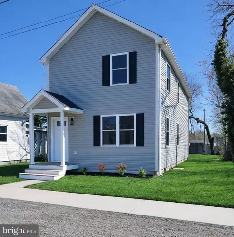 210 W 2nd St, Ridgely, MD 21660