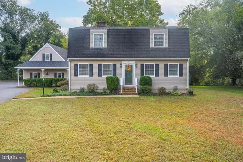 111 Riverview Ln, Greensboro, MD 21639