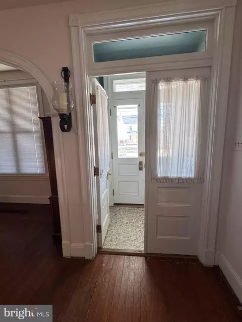 Entry Way - 112 S 5th Ave, Denton, MD 21629 photo 1 of 4