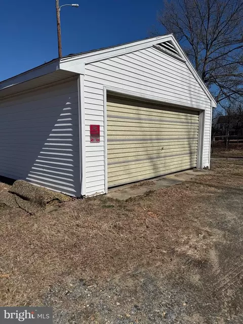 Exterior - 112 S 5th Ave, Denton, MD 21629 photo 8 of 8