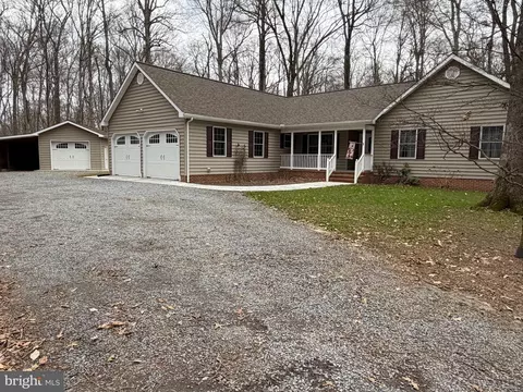 Exterior - 8664 Mitchell Rd, Denton, MD 21629 photo 3 of 7