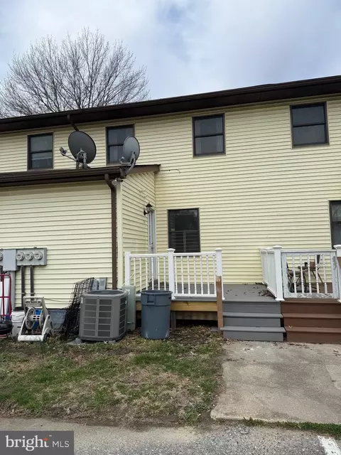 Exterior - 341 Academy Ave, Denton, MD 21629 photo 2 of 6