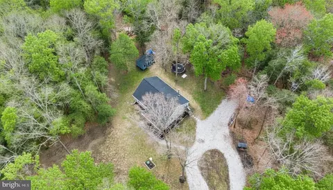 25095 Trunk Line Rd, Henderson, MD 21640