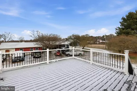 Exterior - 20915 Dover Bridge Rd, Preston, MD 21655 photo 3 of 9