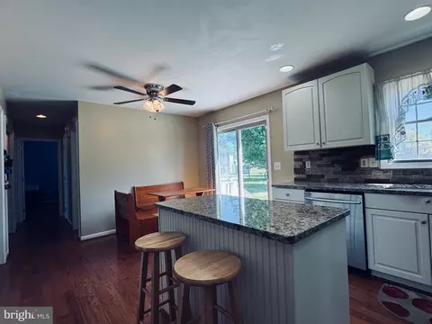 Kitchen - 147 Mill St, Preston, MD 21655 photo 2 of 3