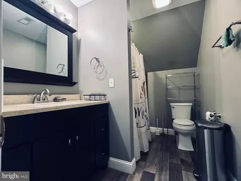 Bath - 147 Mill St, Preston, MD 21655 photo 2 of 2