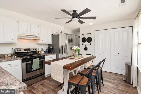Kitchen - 4 Maple Ave, Ridgely, MD 21660 photo 3 of 3