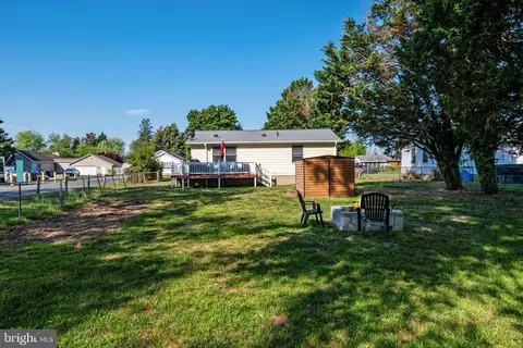 Exterior - 4 Maple Ave, Ridgely, MD 21660 photo 4 of 6