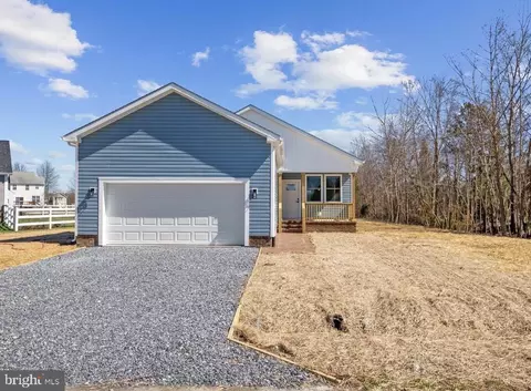 5 Sunrise Ave, Ridgely, MD 21660