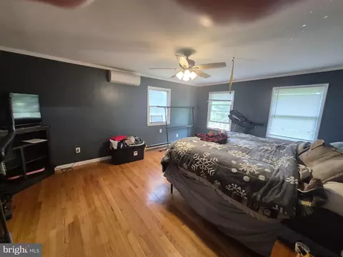 Bedroom - 9472 Quail Run Rd, Denton, MD 21629 photo 1 of 3