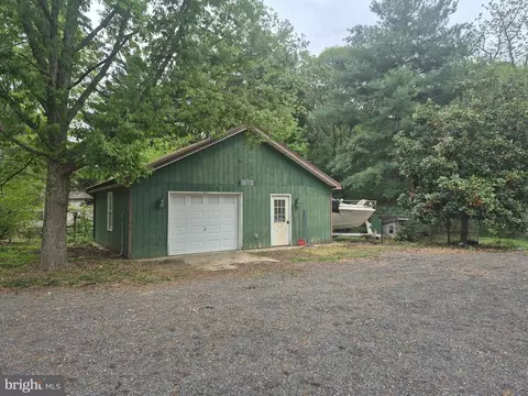 Exterior - 9472 Quail Run Rd, Denton, MD 21629 photo 7 of 8