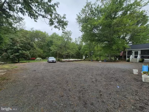 Exterior - 9472 Quail Run Rd, Denton, MD 21629 photo 6 of 8