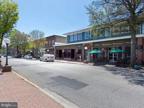 Exterior - 608 Market St, Denton, MD 21629 photo 6 of 9