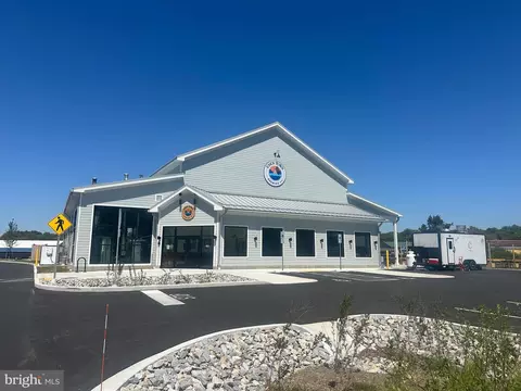 Exterior - 608 Market St, Denton, MD 21629 photo 8 of 9