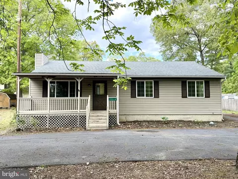 25910 Fox Grape Rd, Greensboro, MD 21639