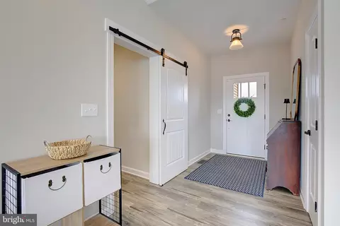 Entry Way - 11421 Maplewood Dr, Ridgely, MD 21660 photo 1 of 3