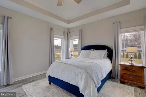 Bedroom - 11421 Maplewood Dr, Ridgely, MD 21660 photo 3 of 6