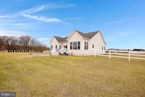 Exterior - 11421 Maplewood Dr, Ridgely, MD 21660 photo 8 of 8