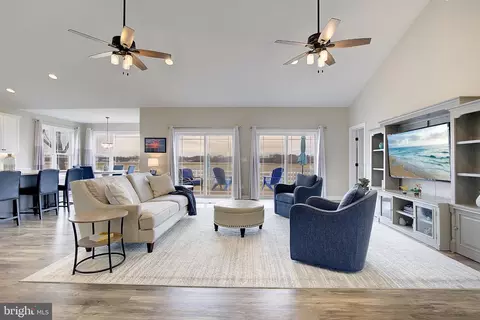 Living - 11421 Maplewood Dr, Ridgely, MD 21660 photo 1 of 1