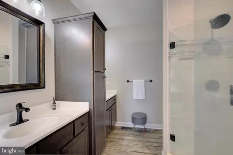 Bath - 11421 Maplewood Dr, Ridgely, MD 21660 photo 1 of 4