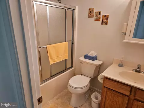 Bath - 1308 Chesapeake Dr, Denton, MD 21629 photo 2 of 2