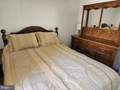 Bedroom - 1308 Chesapeake Dr, Denton, MD 21629 photo 4 of 4