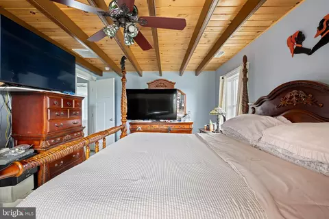 Bedroom - 7347 Harmony Rd, Preston, MD 21655 photo 4 of 5