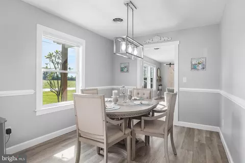 Dining - 25485 Hignutt Rd, Denton, MD 21629 photo 3 of 4