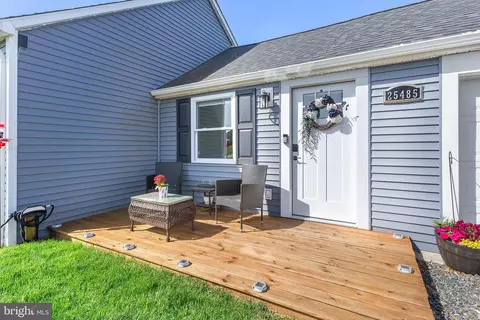 Exterior - 25485 Hignutt Rd, Denton, MD 21629 photo 10 of 11