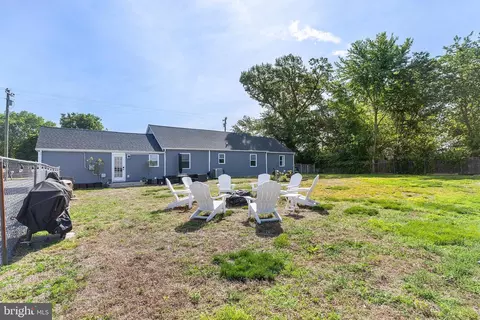 Exterior - 25485 Hignutt Rd, Denton, MD 21629 photo 7 of 11