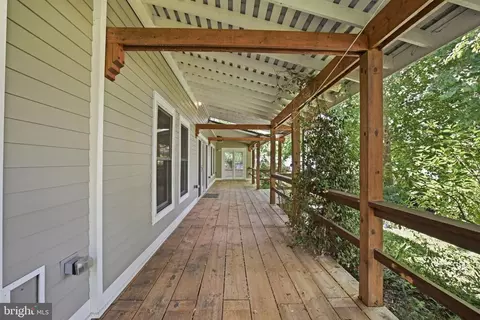 Exterior - 128 Main St, Preston, MD 21655 photo 3 of 6