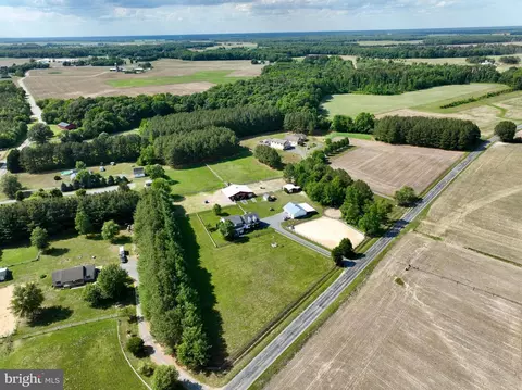 12136 Holly Rd, Ridgely, MD 21660