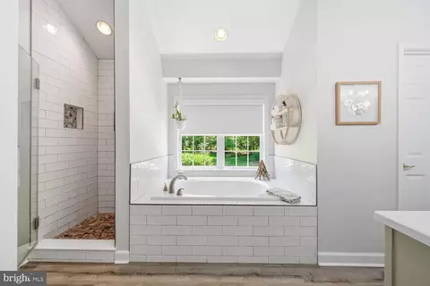 Bath - 8047 Laurel Ln, Denton, MD 21629 photo 1 of 4