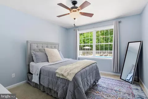 Bedroom - 8047 Laurel Ln, Denton, MD 21629 photo 4 of 9