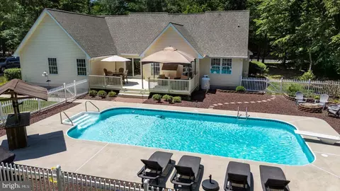 Exterior - 8047 Laurel Ln, Denton, MD 21629 photo 9 of 11