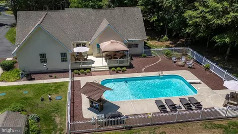 Exterior - 8047 Laurel Ln, Denton, MD 21629 photo 10 of 11
