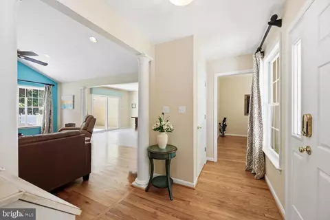 Entry Way - 8047 Laurel Ln, Denton, MD 21629 photo 2 of 6