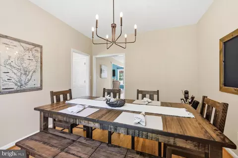 Dining - 8047 Laurel Ln, Denton, MD 21629 photo 3 of 3