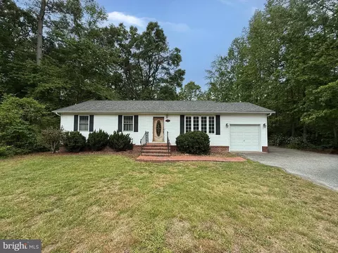 11502 Greensboro Rd, Greensboro, MD 21639