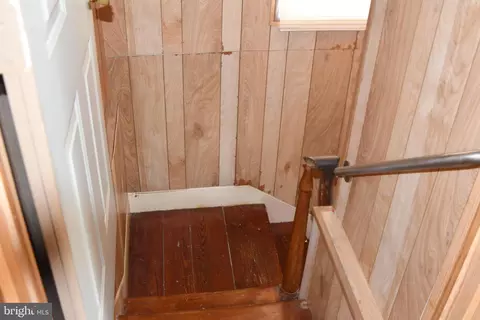 Entry Way - 158 Wright St, Preston, MD 21655 photo 5 of 6