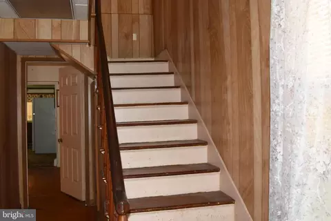 Entry Way - 158 Wright St, Preston, MD 21655 photo 3 of 6