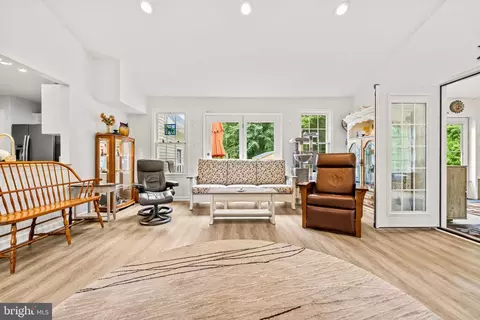 Entry Way - 8590 Briar Patch Dr, Denton, MD 21629 photo 8 of 10